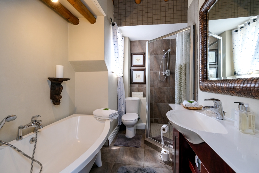 4 Bedroom Property for Sale in Wilderness Central Western Cape